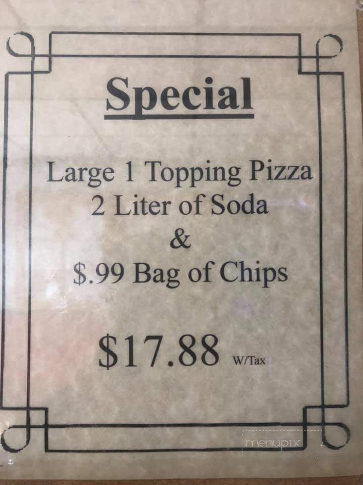 Gus's Pizza Shop - Lewistown, PA