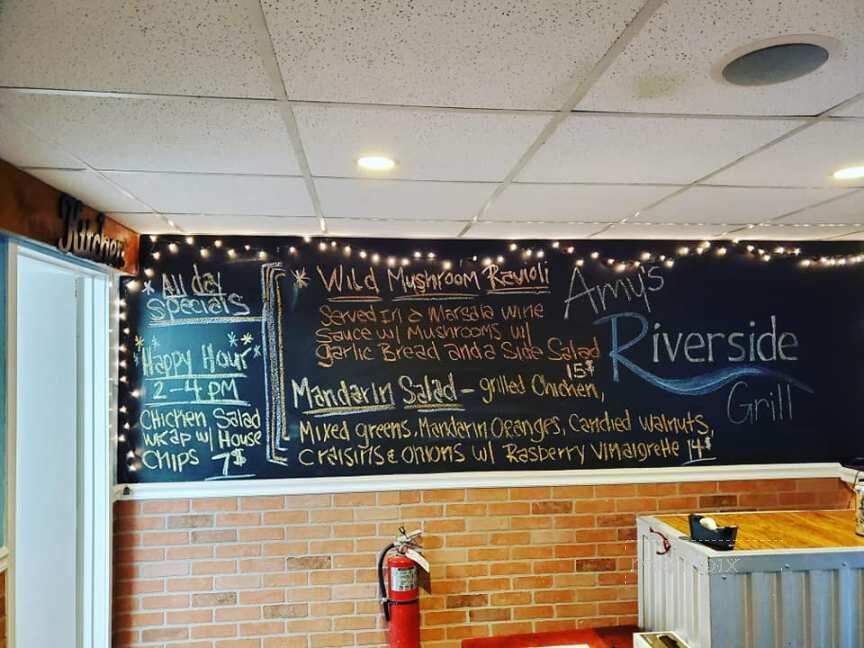 Amy's Riverside Grill - Clinton, NJ