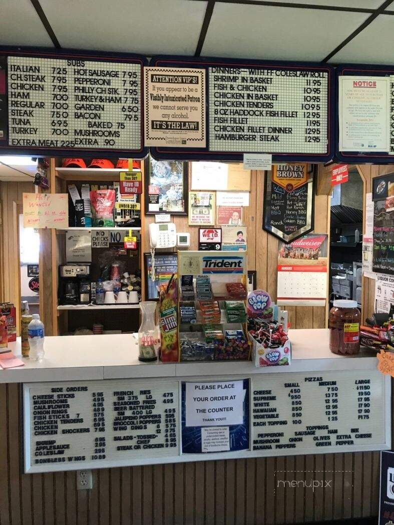 Snow Shoe Sandwich Shop - Snow Shoe, PA