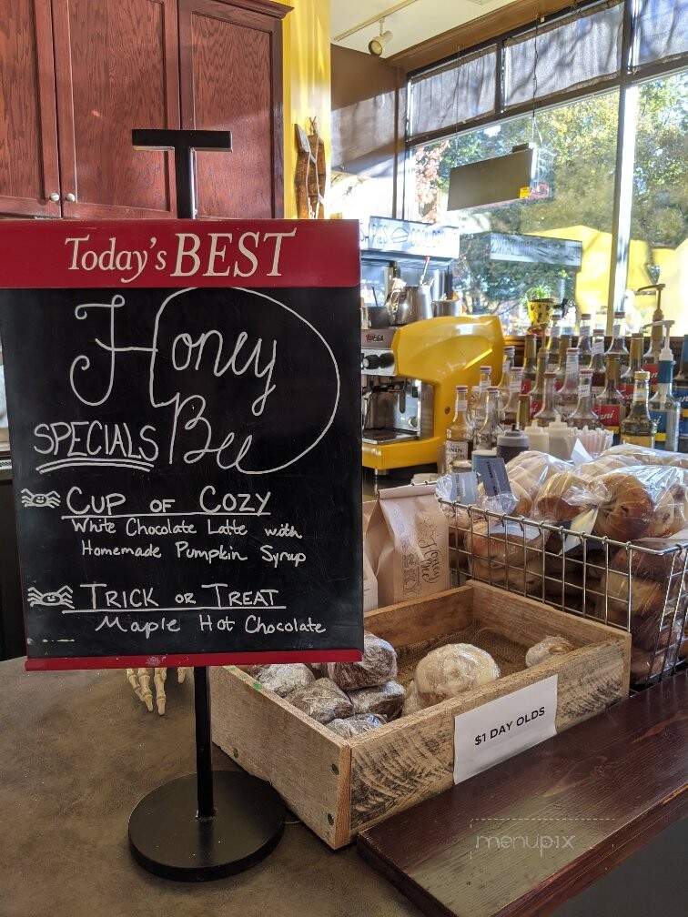 Honey Bee Bakery - Monongahela, PA