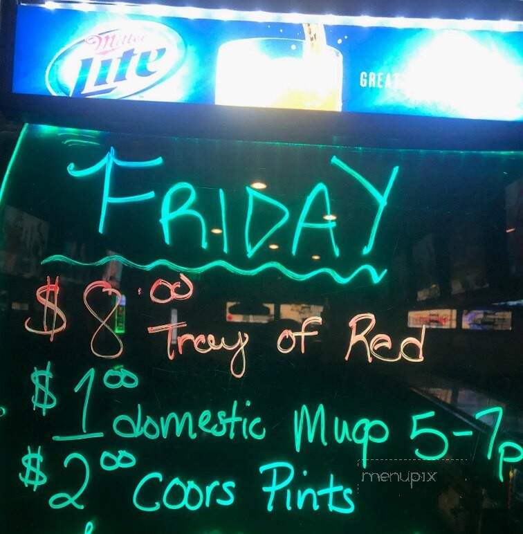 Boozers Sports Bar - Avoca, PA