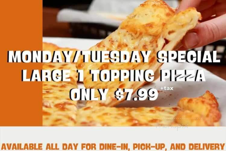 Tom's Pizza Palace - Indiana, PA