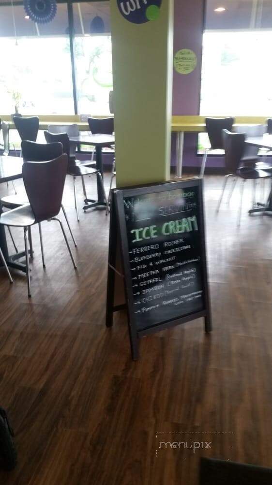 Bamboo Frozen Yogurt Cafe - Mechanicsburg, PA