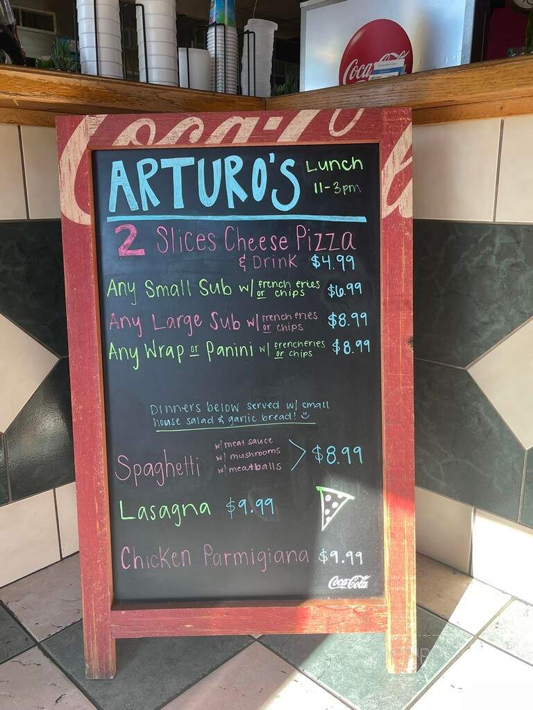 Arturo's Pizzeria - Waynesboro, PA